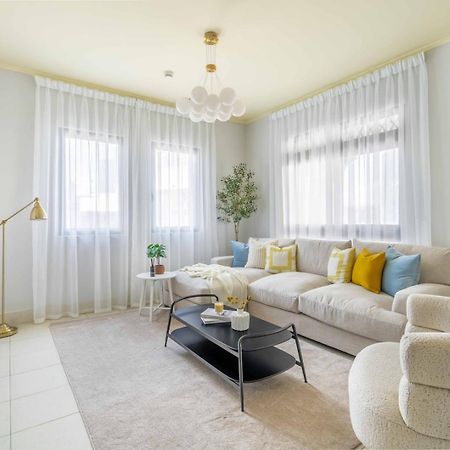 Appartamento Guestready - Sweet Sunshine In Downtown Dubai Esterno foto